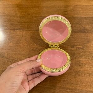 Vintage soft pink ceramic jewelry box.